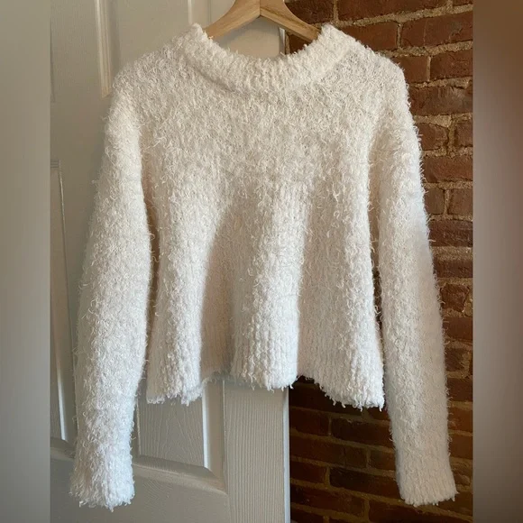 H&M Fluffy Knit Sweater - Picture 1 of 7